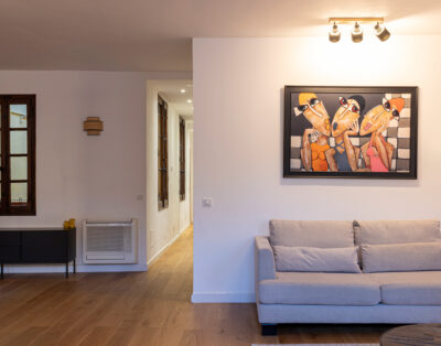 Apartment elevator, terrace, 3 bedrooms and 3 bathrooms Aix center