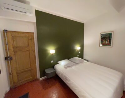 Cosy apartment, 2 bedrooms, 2 bathrooms, terrace and elevator, Aix en Provence