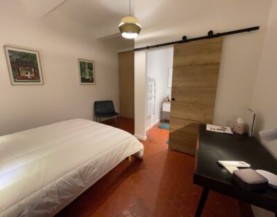 Cosy apartment, 2 bedrooms, 2 bathrooms, terrace and elevator, Aix en Provence